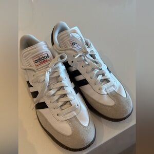 Adidas Sambas